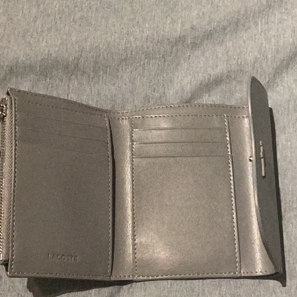 Lacoste Compact Wallet - Picture 3 of 5